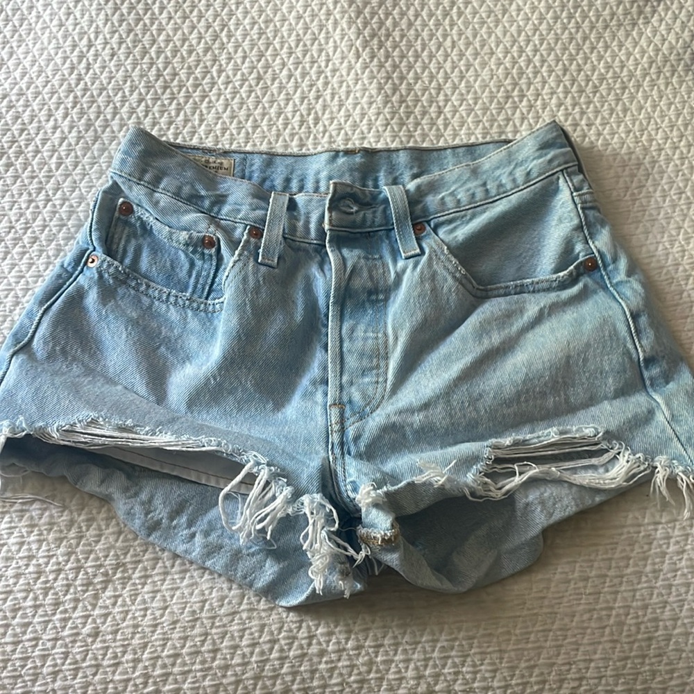 Levi high waisted jean shorts